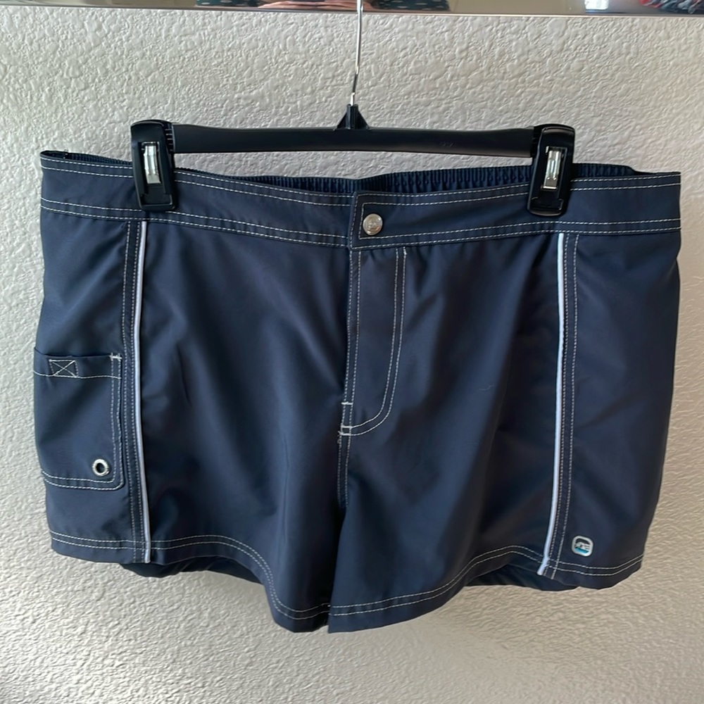 Free Country Gray Swim shorts Large, Size 16